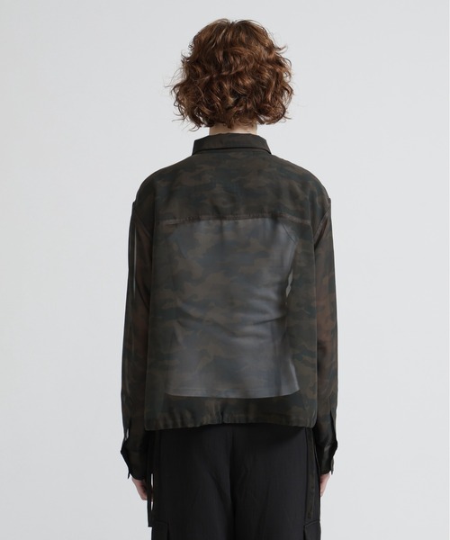 AVIREX（アヴィレックス）の「《直営店限定》CAMO PRINT SHEER SHIRT（シャツ/ブラウス・レディース・オリーブ/ブラック・F）」の14枚目の写真