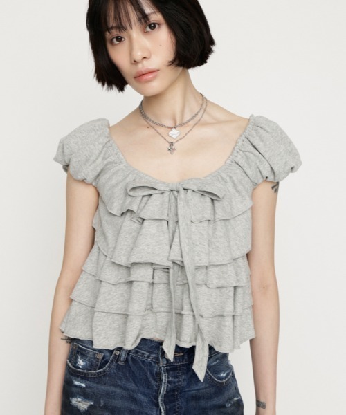 FRILL CUT RIBBON TOPS топ с оборкой и лентой — летняя/осенняя коллекция