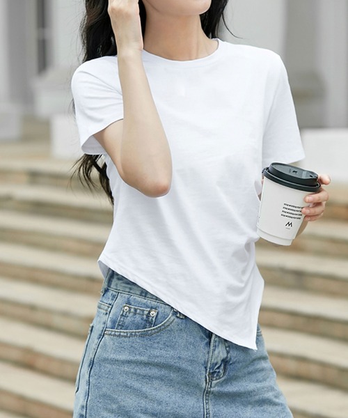 2ly2（トゥーリートゥー）の「アシンメトリー裾デザイン 半袖カットソー ラウンドネック Tシャツ シンプルトップス（Tシャツ/カットソー・レディース・グレー/ホワイト/ブラック・FREE）」の8枚目の写真