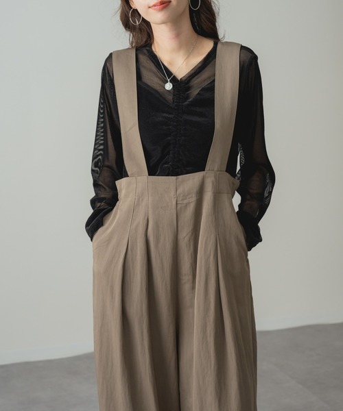 refinedworks(リファインドワークス)の「【refinedworks】すっきり華奢見え!フロントタック サロペット パンツ(サロペット/オーバーオール・レディース・ブラウン/ベージュ/チャコールグレー・FREE)」の12枚目の写真