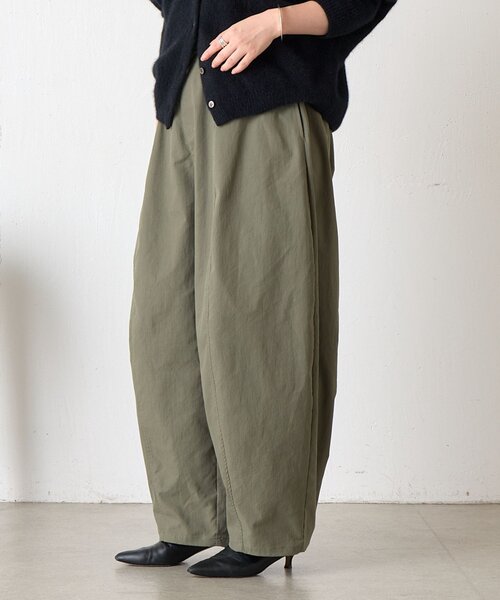 BEARDSLEY(ビアズリー)の「《ZOZO先行予約開始》バレルパンツ(その他パンツ・レディース・カーキ・1/0)」の8枚目の写真