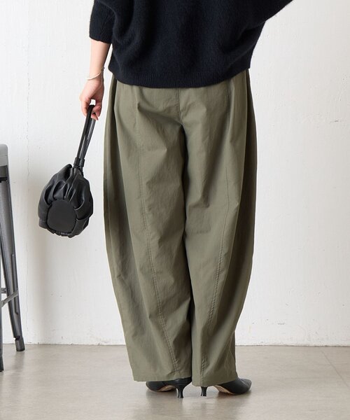 BEARDSLEY(ビアズリー)の「《ZOZO先行予約開始》バレルパンツ(その他パンツ・レディース・カーキ・1/0)」の9枚目の写真