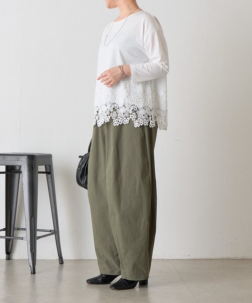 BEARDSLEY(ビアズリー)の「《ZOZO先行予約開始》バレルパンツ(その他パンツ・レディース・カーキ・1/0)」の14枚目の写真