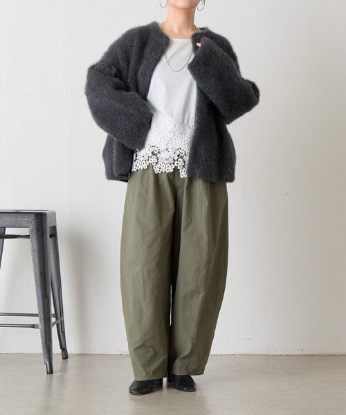 BEARDSLEY(ビアズリー)の「《ZOZO先行予約開始》バレルパンツ(その他パンツ・レディース・カーキ・1/0)」の15枚目の写真