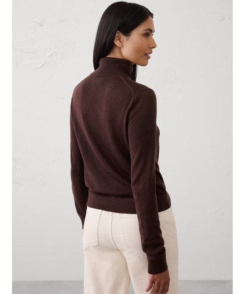 BANANA REPUBLIC FACTORY STORE(バナナリパブリック ファクトリーストア)の「BANANA REPUBLIC FACTORY STORE メリノウールタートルネックセーター(ニット/セーター・レディース・ネイビー/ダークブラウン/グレー/ブラック/ブルー・XS/L/M/S)」の8枚目の写真