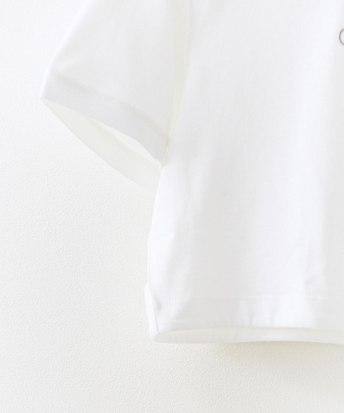 Calvin Klein(カルバン・クライン)の「Calvin Klein/カルバンクライン ショートスリーブモノグラムロゴTシャツ 腹だし レトロ ブランドロゴ ショート丈 レディース 2026年夏 夏服(Tシャツ/カットソー・レディース・ホワイト・S/M)」の5枚目の写真