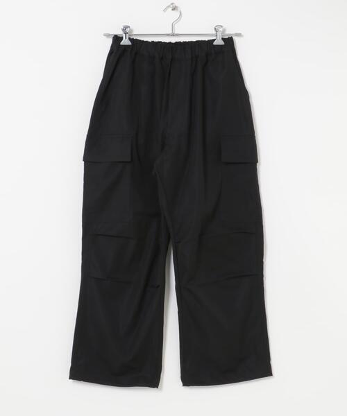 ITEMS URBANRESEARCH(アイテムズ アーバンリサーチ)の「『速乾/イージーケア』高機能ウエストイージー ツイルカーゴパンツ(その他パンツ・メンズ・ベージュ/ブラック/カーキ・LARGE/MEDIUM)」の19枚目の写真