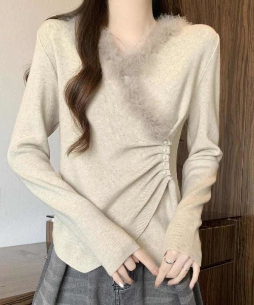deux amour(ドゥーザムール)の「えりファー付きカシュクール長袖トップス(その他トップス・レディース・ベージュ/チャコールグレー・FREE)」の12枚目の写真