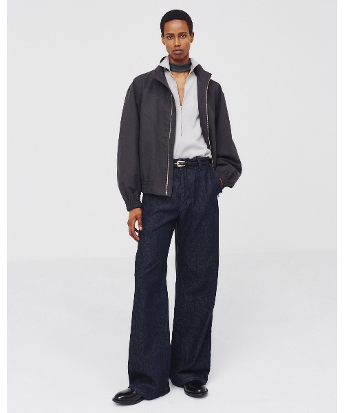 Juha(ユハ)の「DIMENSIONAL HIGH NECK JACKET(ブルゾン・メンズ・ブラック/ベージュ/チャコールグレー・3/4)」の7枚目の写真