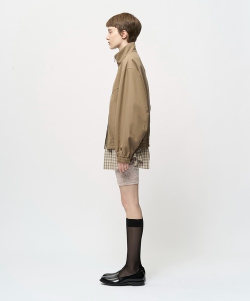 Juha(ユハ)の「DIMENSIONAL HIGH NECK JACKET(ブルゾン・メンズ・ブラック/ベージュ/チャコールグレー・3/4)」の11枚目の写真