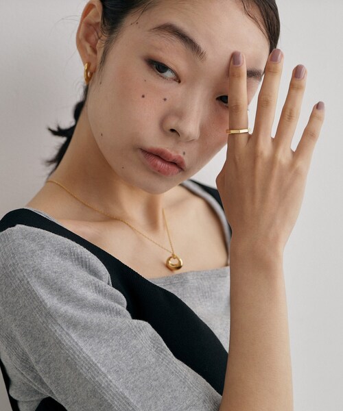COCOSHNIK ONKITSCH（ココシュニックオンキッチュ）の「シルバー トラペーズオクタゴンリング GP（リング・レディース・クリア・12/10）」の7枚目の写真