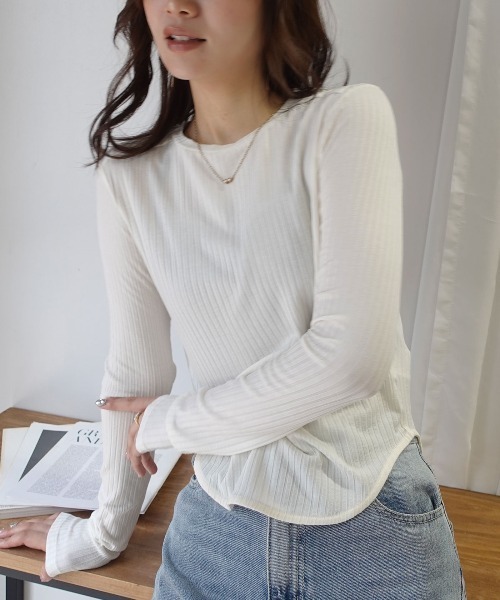 CORNERS(コーナーズ)の「ラウンドヘムリブトップス(Tシャツ/カットソー・レディース・ホワイト/ブラック/グレー・M)」の5枚目の写真