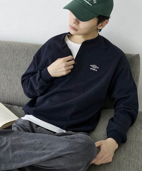 UMBRO(アンブロ)の「UMBRO × PUBLUX/アンブロ <セットアップ対応>ダンボール ヘンリーネック スウェット プルオーバー 限定展開(スウェット・メンズ・ネイビー/ブラック/グレー・LARGE/MEDIUM)」の11枚目の写真