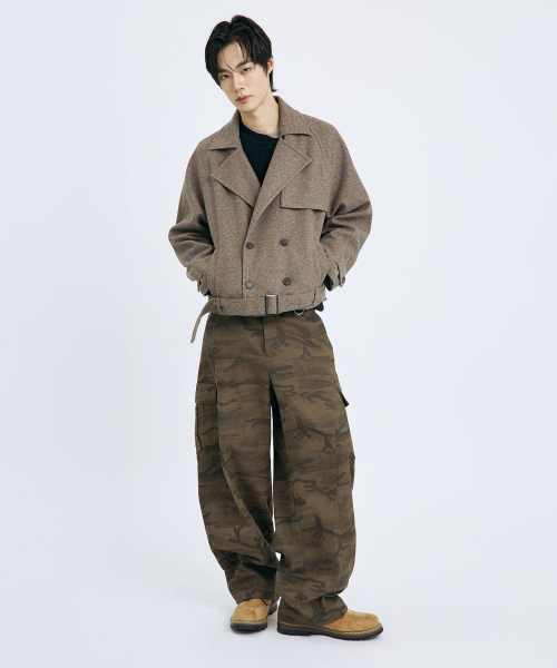 TEN PAST SEVEN(テン ファスト セブン)の「ワイドバレルカモフラカーゴパンツ (2 Colors)(その他パンツ・メンズ・カーキ/ダークグレー・LARGE/MEDIUM)」の3枚目の写真
