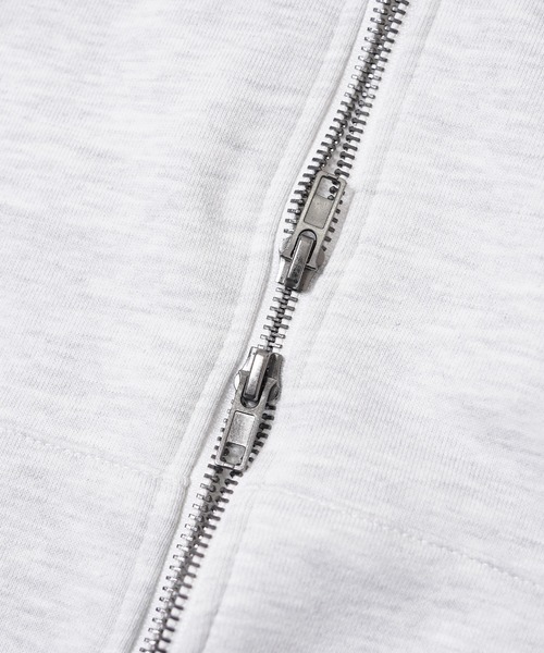 1111clothing(ワンフォークロージング)の「フレブル バックフロッキープリント ダブルジップ ワイドスウェットパーカー / ユニセックス(パーカー・メンズ・アッシュ/ブラック/ダークグリーン・M/L)」の9枚目の写真
