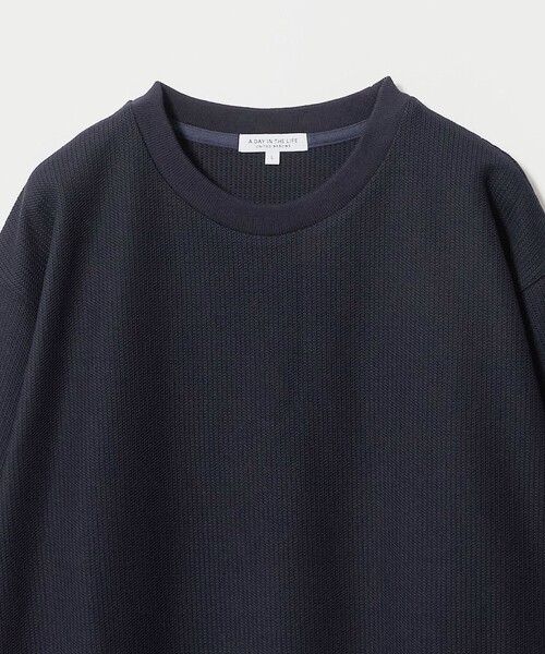 A DAY IN THE LIFE UNITED ARROWS(アデイインザライフユナイテッドアローズ)の「シャイニー ニットライク リラックスカットソー<A DAY IN THE LIFE>(Tシャツ/カットソー・メンズ・ネイビー/オフホワイト/ベージュ・S/L/M)」の11枚目の写真