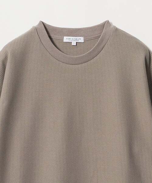 A DAY IN THE LIFE UNITED ARROWS(アデイインザライフユナイテッドアローズ)の「シャイニー ニットライク リラックスカットソー<A DAY IN THE LIFE>(Tシャツ/カットソー・メンズ・ネイビー/オフホワイト/ベージュ・S/L/M)」の17枚目の写真