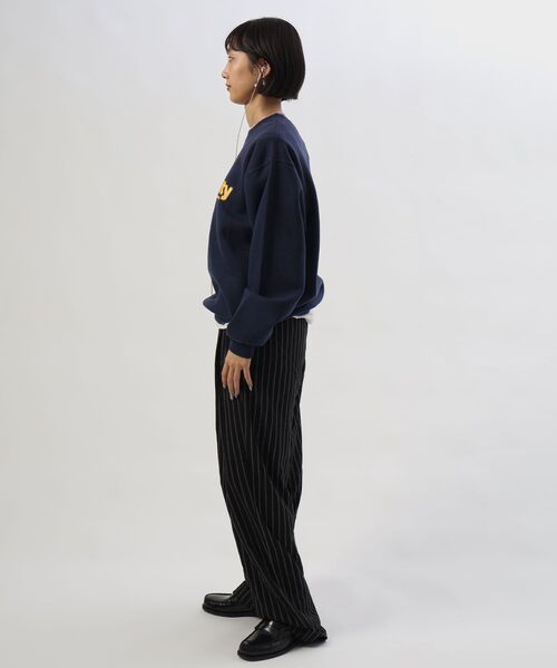 FFEIN(フェイン)の「【FFEIN(フェイン)】ヘビーウエイトぼかしプリントロゴスウェット / スウェット クルーネック ロゴ刺繍 裏起毛 ユニセックス(スウェット・メンズ・ブラック/グレー/ライトピンク/ダークネイビー・LARGE/MEDIUM/SMALL)」の21枚目の写真