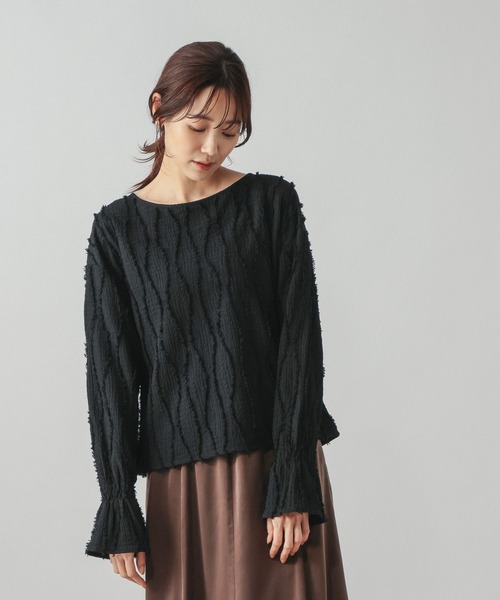 GLOBAL WORK(グローバルワーク)の「Beauteeジャガードフレア/1046117(Tシャツ/カットソー・レディース・アイボリー/ブラック・LARGE/MEDIUM)」の5枚目の写真