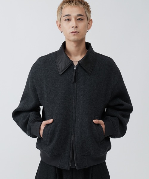 SINSS(シンス)の「Leather collar wool blend melton blouson / レザーカラーウールブレンドメルトンブルゾン(ブルゾン・メンズ・チャコール/ベージュ/ブラック・X-SMALL/MEDIUM/SMALL/LARGE)」の2枚目の写真