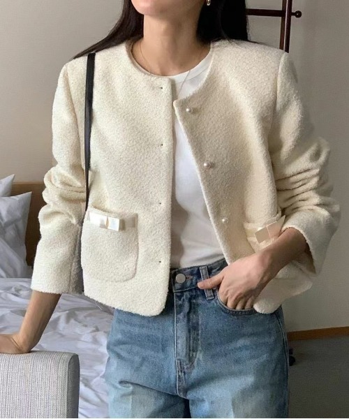 YUGA(ユーガ)の「YUGA_YGMC Korean-style Collarless Tweed-Style Jacket with Pearl Buttons(ノーカラージャケット・レディース・ブラック/オフホワイト・FREE)」の2枚目の写真