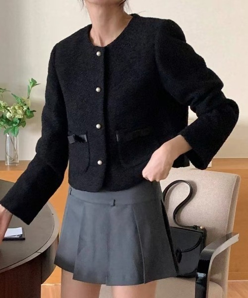 YUGA(ユーガ)の「YUGA_YGMC Korean-style Collarless Tweed-Style Jacket with Pearl Buttons(ノーカラージャケット・レディース・ブラック/オフホワイト・FREE)」の1枚目の写真