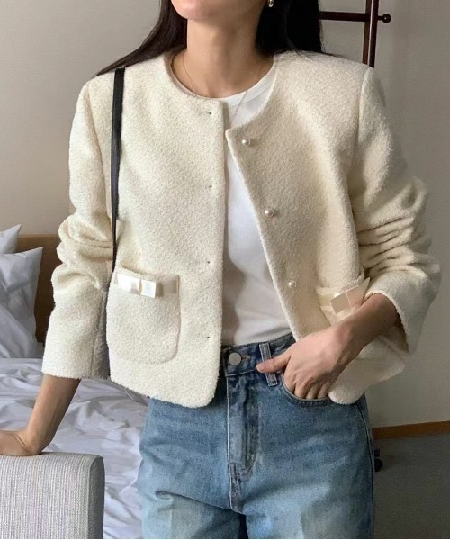 YUGA(ユーガ)の「YUGA_YGMC Korean-style Collarless Tweed-Style Jacket with Pearl Buttons(ノーカラージャケット・レディース・ブラック/オフホワイト・FREE)」の8枚目の写真
