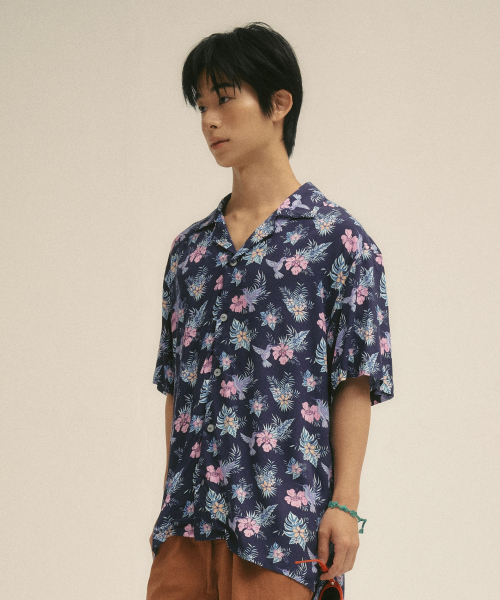 VILLA RAY（ヴィラ・レイ）の「ボタニカルバード メンズ ビスコースシャツ（シャツ/ブラウス・メンズ・その他・LARGE/MEDIUM/X-LARGE）」の3枚目の写真