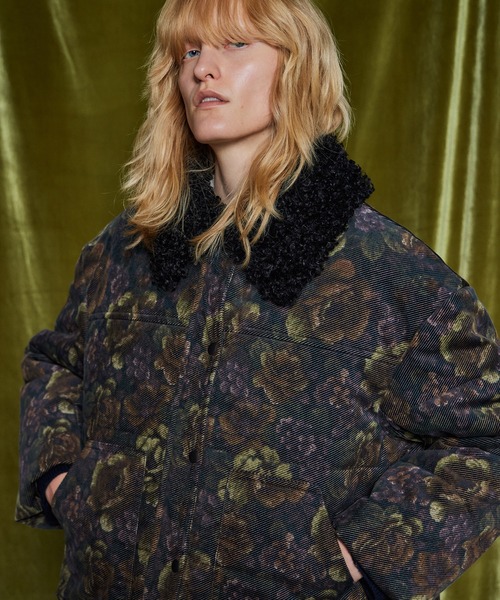 MAISON SPECIAL(メゾンスペシャル)の「【26WINTER PRE-ORDER】2WAY Collar Puffer Blouson/2WAYカラーパッファーブルゾン(ブルゾン・レディース・ブラック/ブルー/マルチ・FREE)」の8枚目の写真