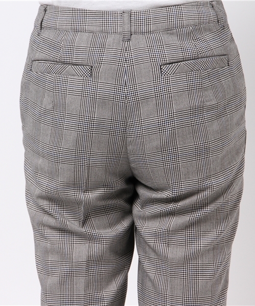 NATURAL BEAUTY BASIC（ナチュラルビューティーベーシック）の「グレンチェックセンタープレスパンツ（その他パンツ・レディース・グレー系その他/オフホワイト・SMALL/X-SMALL/LARGE/MEDIUM）」の9枚目の写真