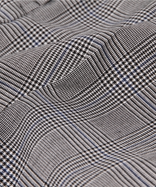 NATURAL BEAUTY BASIC（ナチュラルビューティーベーシック）の「グレンチェックセンタープレスパンツ（その他パンツ・レディース・グレー系その他/オフホワイト・SMALL/X-SMALL/LARGE/MEDIUM）」の3枚目の写真