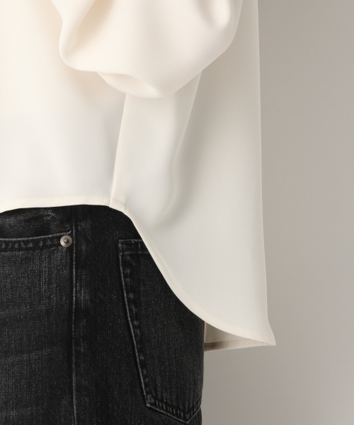 A part by（アパートバイ）の「エステルWクロスパフソデブラウス 733409 （シャツ/ブラウス・レディース・ホワイト/ブラック・FREE）」の10枚目の写真