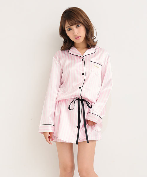 Aimerfeel エメフィール の 販売終了 サテンストライプ ワンピース パジャマ 上下セット Aimerfeel エメフィール ルームウェア パジャマ Wear