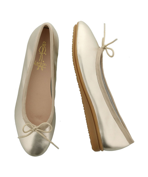 あしながおじさん（アシナガオジサン）の「〈あしながおじさん〉　バレエシューズ（バレエシューズ・レディース・ブラック/ガンメタ/レッド/ブルー/プラチナム/アイボリー/クリアブラック/ワインレッド・24.0cm/22.5cm/23.0cm/24.5cm/23.5cm/25.0cm/22.0cm）」の7枚目の写真