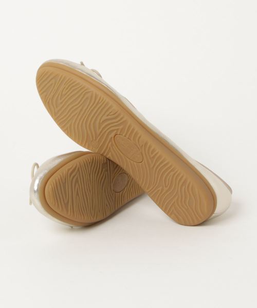 あしながおじさん（アシナガオジサン）の「〈あしながおじさん〉　バレエシューズ（バレエシューズ・レディース・ブラック/ガンメタ/レッド/ブルー/プラチナム/アイボリー/クリアブラック/ワインレッド・24.0cm/22.5cm/23.0cm/24.5cm/23.5cm/25.0cm/22.0cm）」の18枚目の写真