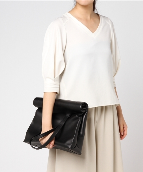 クラッチバッグ Chloe CLUTCH BAG (CHC23SS601J89 001) Chloé Official Site France | Luxury Bags, Ready-to-Wear