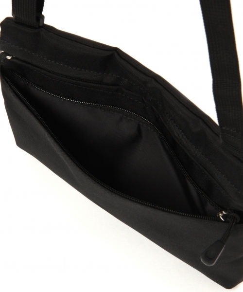 GLOBAL WORK（グローバルワーク）の「サコッシュ/787635（ボディバッグ/ウエストポーチ・レディース・ブラック/ネイビー・FREE）」の10枚目の写真