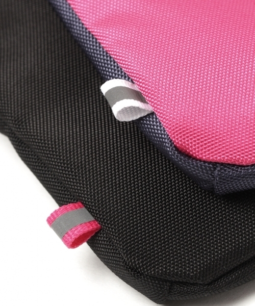 GLOBAL WORK（グローバルワーク）の「サコッシュ/787635（ボディバッグ/ウエストポーチ・レディース・ブラック/ネイビー・FREE）」の9枚目の写真