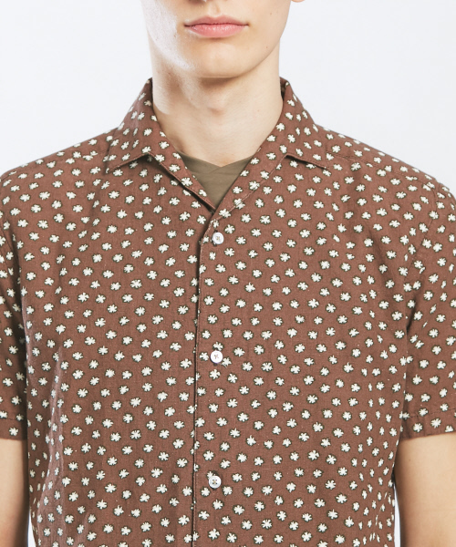 ABAHOUSE（アバハウス）の「【Recency of Mine】フラワードットプリントシャツ（シャツ/ブラウス・メンズ・ホワイト/ブラウン・44/46/48）」の3枚目の写真