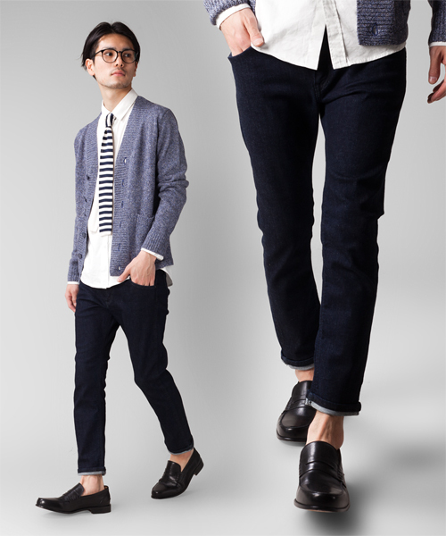 NANO universe(ナノユニバース)の「Lee(リー)/ 別注SkinnyTaperdCrop(デニムパンツ・メンズ・ホワイト/ブラック/グレー/ブルー/インディゴブルー・SMALL/MEDIUM/LARGE)」の4枚目の写真