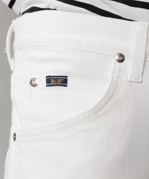 NANO universe(ナノユニバース)の「Lee(リー)/ 別注SkinnyTaperdCrop(デニムパンツ・メンズ・ホワイト/ブラック/グレー/ブルー/インディゴブルー・SMALL/MEDIUM/LARGE)」の12枚目の写真