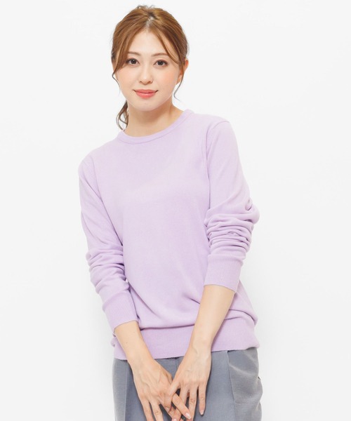 mili an deni（ミリアンデニ）の「洗えるカシミアタッチクルーネックプルオーバー（ニット/セーター・レディース・ブラック/ダークブラウン/ネイビー/ブラウン/グレー/レッド/オフホワイト/ブルー/モスグリーン/マスタード/ベビーピンク/ロイヤルブルー/ワイン/チャコール/テラコッタ/サーモンピンク/エメラルド/アッシュグレー/ラベンダー/ライトベージュ/スカイブルー・LL/M/L）」の16枚目の写真