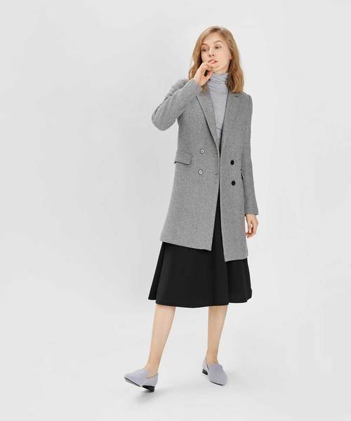 CHARLES & KEITH(チャールズ & キース)の「クラシックポインテッドローファー / Classic Pointed Loafers(スリッポン・レディース・ブラック/ダークブルー/バーガンディー/ライトブルー・23cm/23.5cm/24.5cm/25cm/25.5cm)」の6枚目の写真