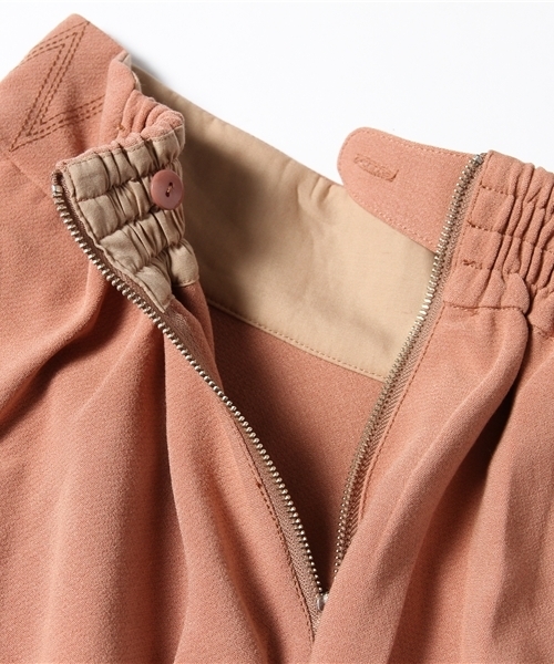 mysty woman（ミスティウーマン）の「サーキュラースカート（スカート・レディース・ピンクベージュ/ブラック/ベージュ・MEDIUM）」の10枚目の写真