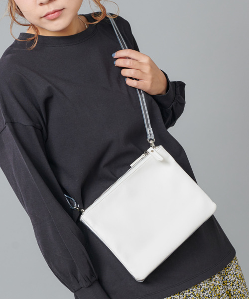 DISCOAT（ディスコート）の「Wフェイスクリアサコッシュ（ショルダーバッグ・レディース・ブラウン/パープル/クリア/ブラック・FREE）」の11枚目の写真