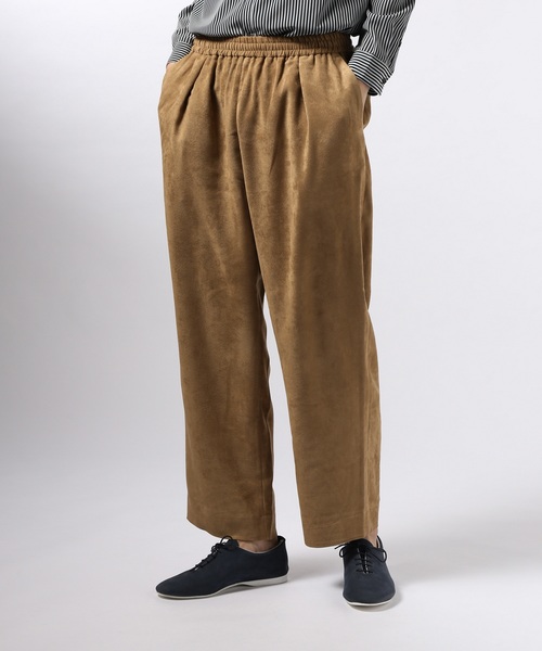 EDIFICE（エディフィス）の「LA BOUCLE / ラブ―クル フェイクスエード イージーパンツ（その他パンツ・メンズ・ブラック/キャメル・44/48/46）」の2枚目の写真