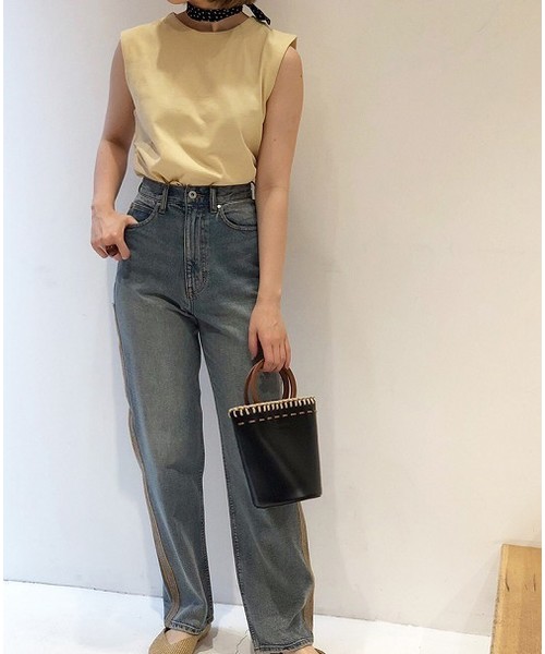 TODAYFUL（トゥデイフル）の「バックボタンタンクトップ（タンクトップ・レディース・オフホワイト/イエロー/ミント・FREE）」の5枚目の写真