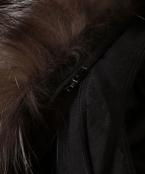 DESCENTE ALLTERRAIN(デサント オルテライン)の「DESCENTE ALLTERRAIN: 別注 水沢ダウン フードファー仕様 MOUTAINEER(ダウンジャケット/コート・メンズ・ブラック・LARGE/MEDIUM/SMALL/X-LARGE)」の13枚目の写真