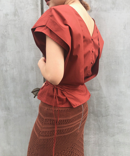 Ameri（アメリ）の「2WAY COMPACT BLOUSE（シャツ/ブラウス・レディース・ホワイト/チャコールグレー/レッド・FREE）」の11枚目の写真