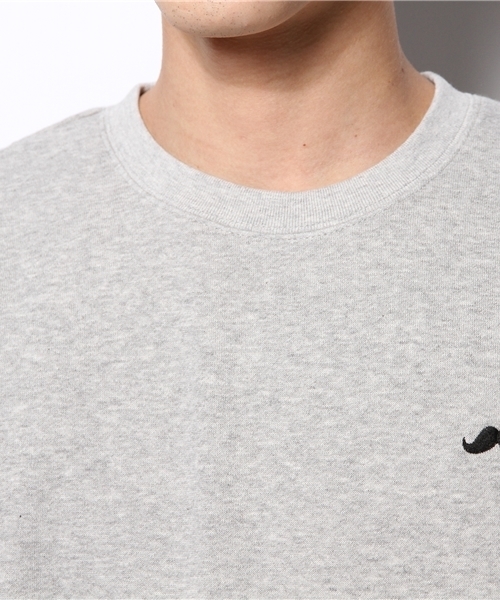 WHO'S WHO gallery（フーズフーギャラリー）の「【BOYMAN】ワンポイントレーナー（スウェット・メンズ・ネイビー/ブラック/グレー・LARGE/MEDIUM/SMALL）」の12枚目の写真